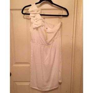 NWT White one shoulder dress